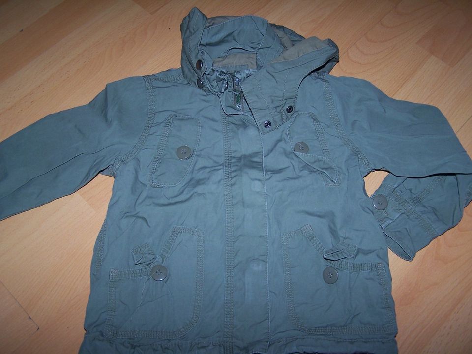 Baby Kleinkind Jacke in der Gr. 98/104 in Belgern