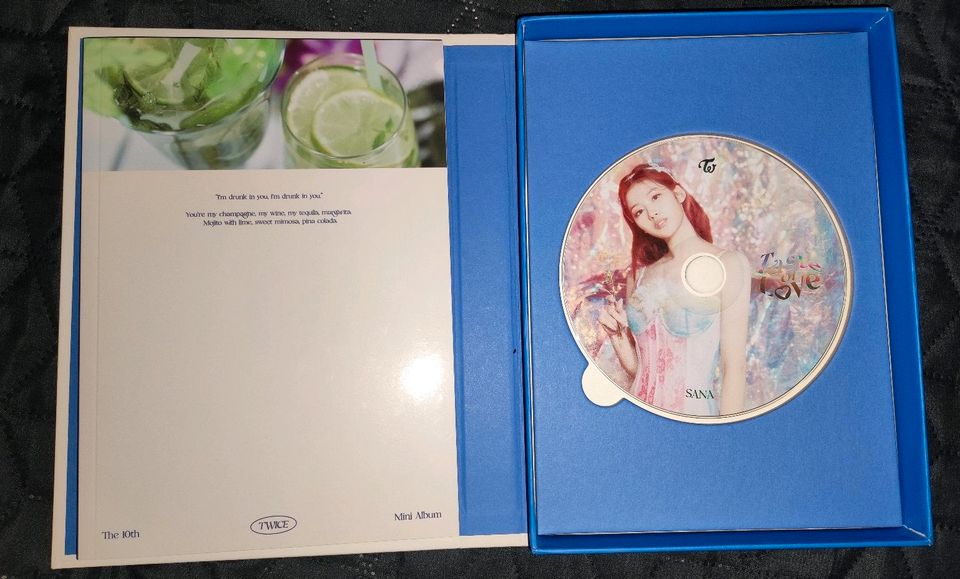 ❗TWICE Taste of Love Album, Sana inclusions ❗ in Niederorschel