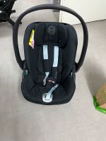 Maxi Cosi Cybex cloud z mit Neugeborenen Einlage Hessen - Kassel Vorschau