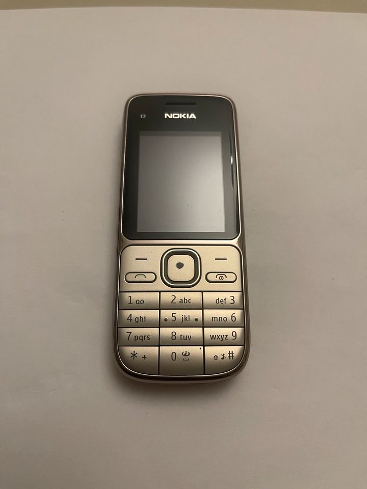 Nokia C2-01 Type RM-721 inklusive Originale Nokia Ladegerät in Lörrach