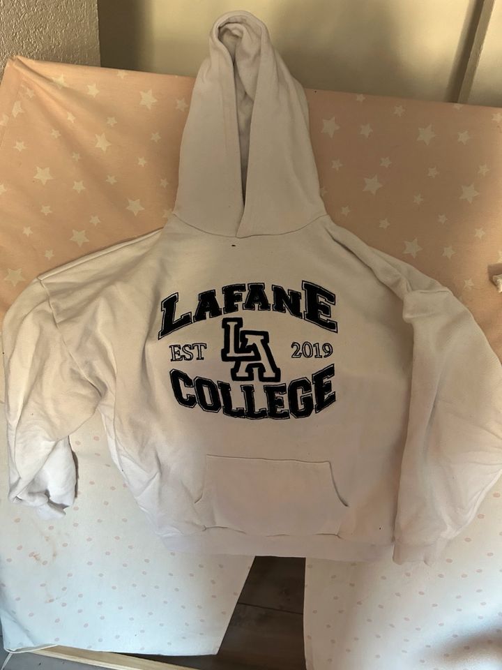 Lafane hoodie Pullover in Neckarsteinach