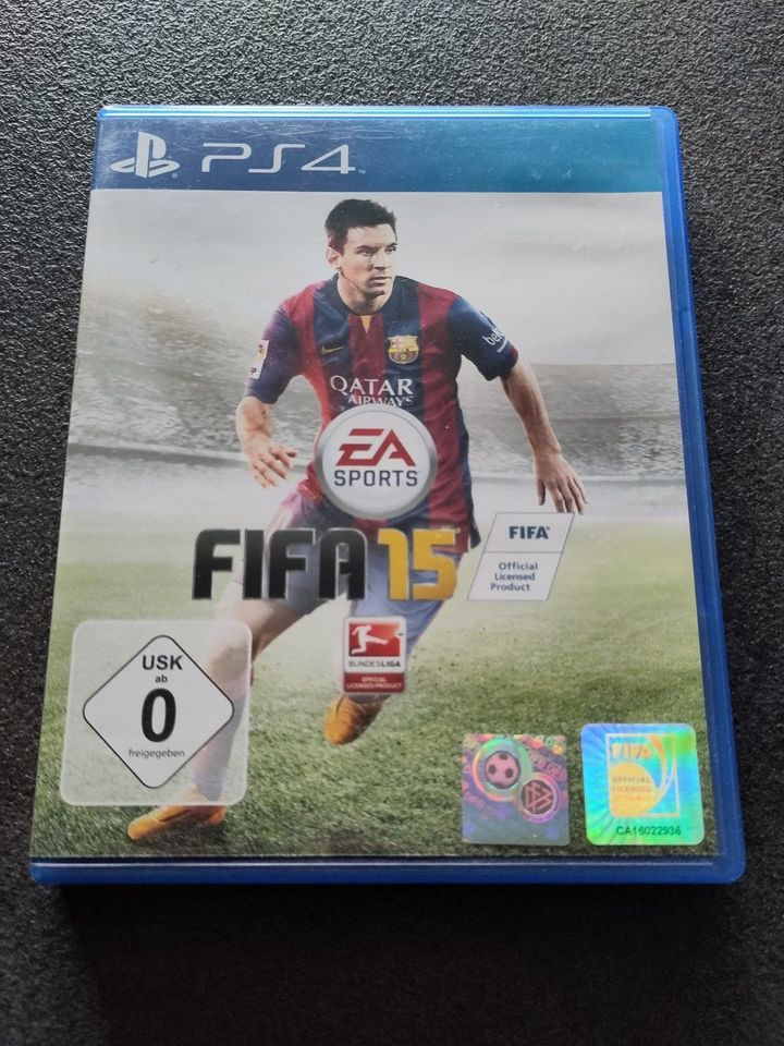 Fifa 15 PS 4 Top Zustand in Lörrach