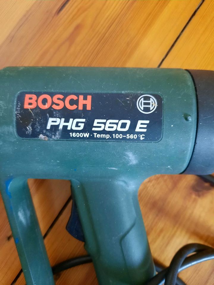Bosch Heißluftfön PHG 560 E in Teltow