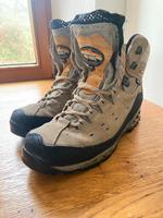 Meindl Wanderschuhe beige 40 6,5 Leder Goretex Bayern - Ruhstorf an der Rott Vorschau