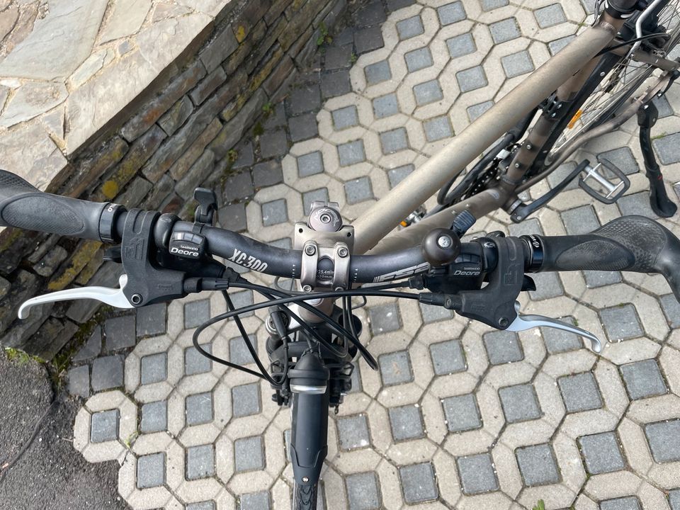 Fahrrad Radon Touring Trekking Shimano Deore XT in Bornheim