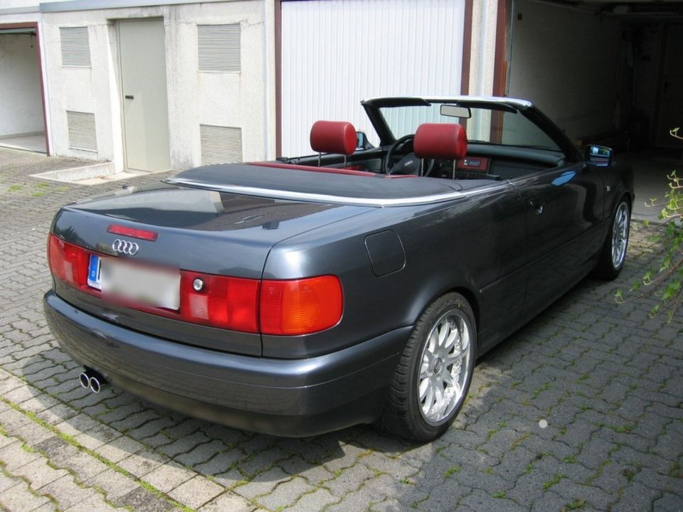 Audi Cabriolet 2,6 E, Typ 89, B5 in Hemer