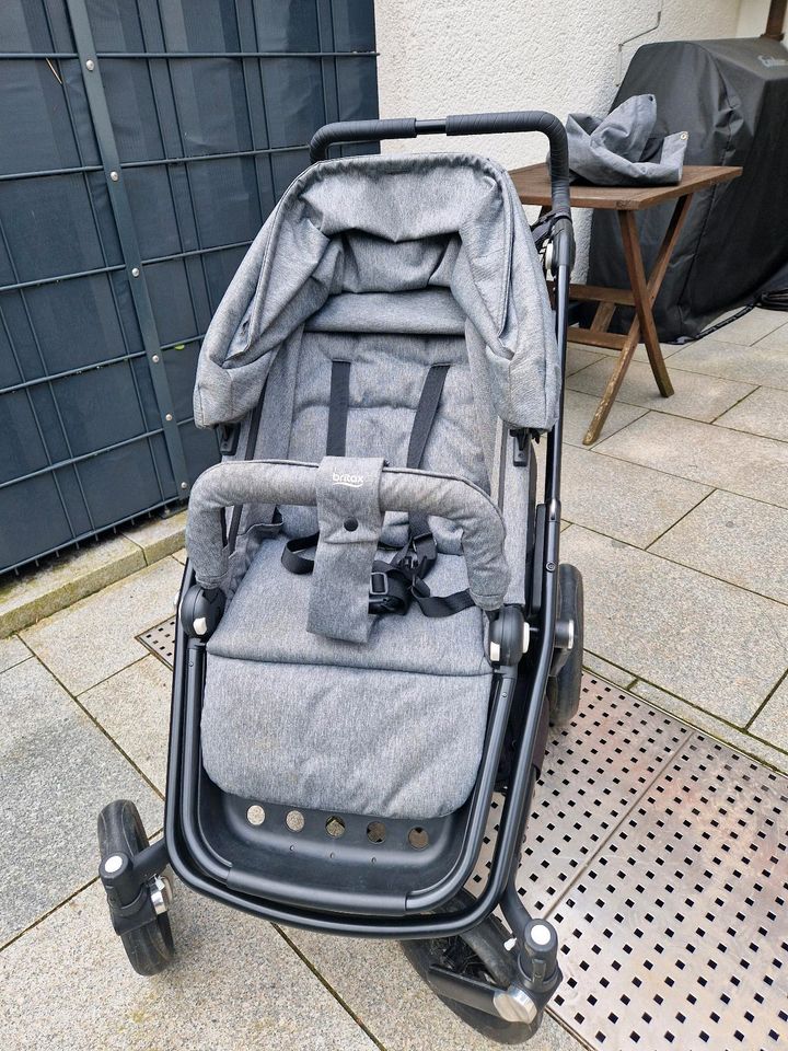 Kombi Kinderwagen Britax Go Big in Bochum