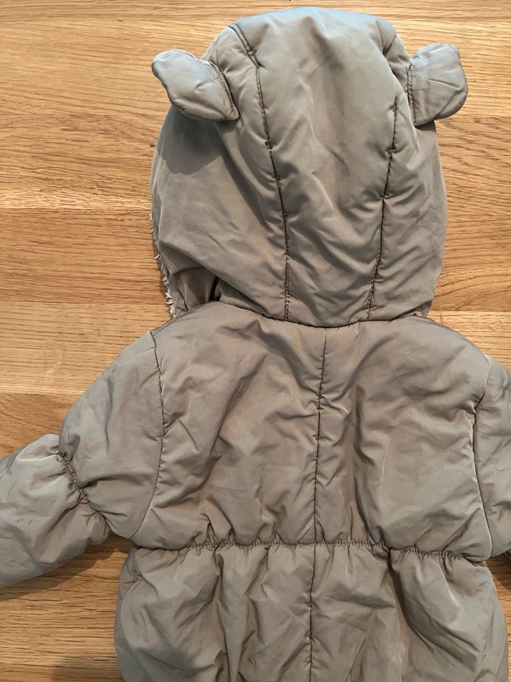 Zara Schneeanzug Winteroverall Daunenoverall gefüttert Mini Engel in Freiburg im Breisgau