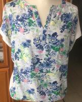 Blumengemustertes Kurzarmshirt von Cecil Gr. M Bayern - Mindelheim Vorschau
