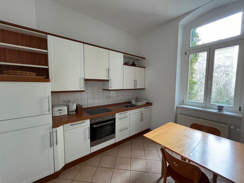 Perfect Start in Berlin: 2 room Apartment with balcony in trendy in Berlin