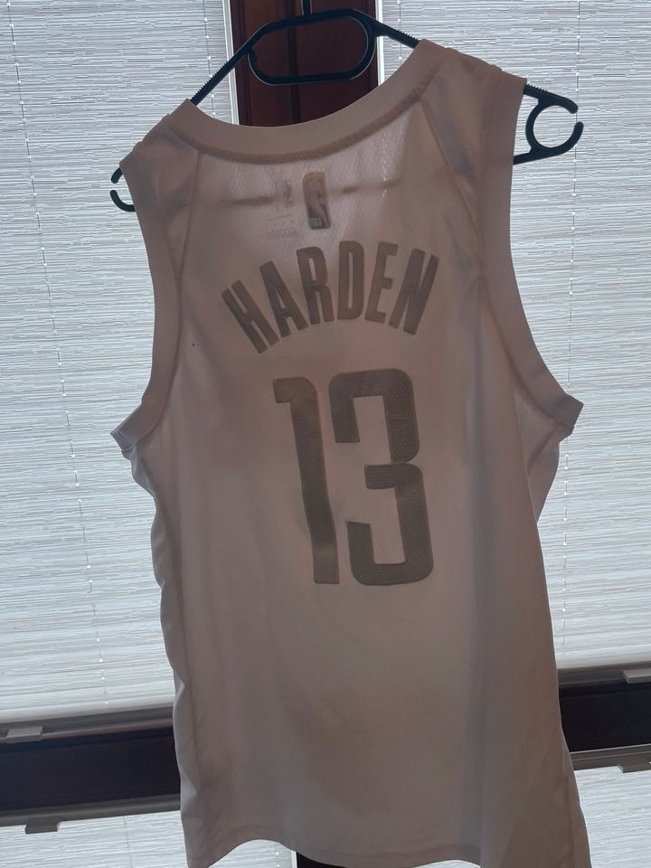 Limited MvP harden Trikot in Bielefeld