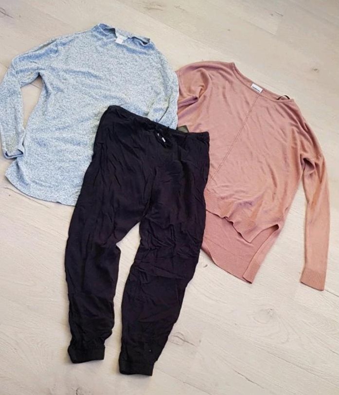 Bekleidungspaket Größe S/M Umstandsmode H&M Mama Shirts Hose in Laupheim