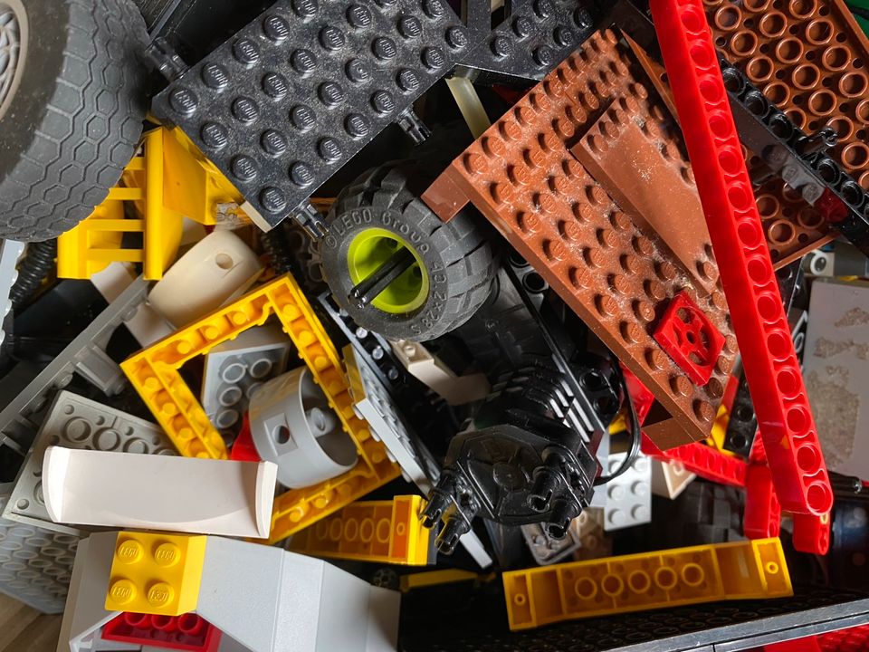 Lego steine aller art in 4,5kg Kisten  bis zu 10 kg Kisten . in Schwalbach
