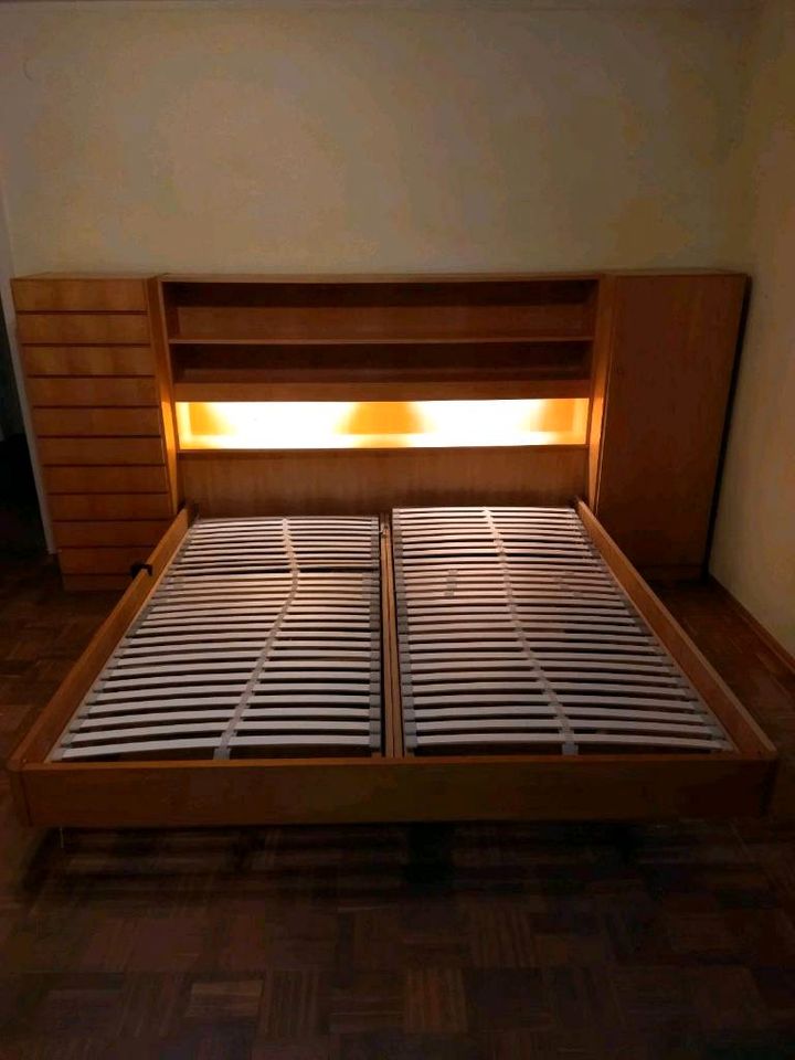 Stylisches Doppelbett 50er / 60er Bett  Ehebett Pflege in Raubling