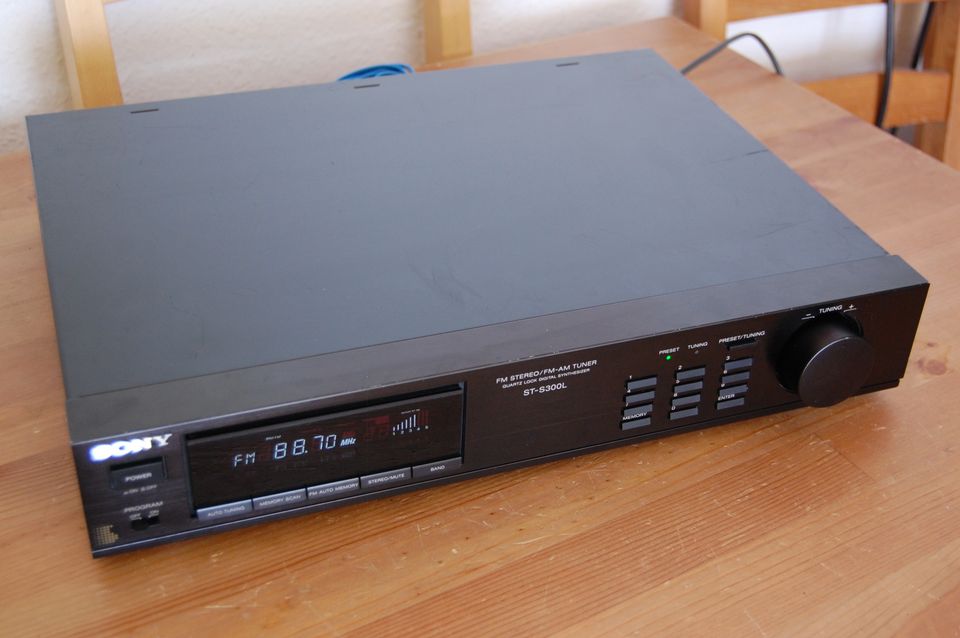 SONY ST-S300L Tuner FM/AM/LW---Volfunktionierte---- in Bad Waldsee