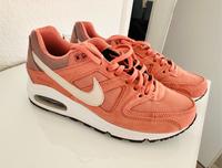 Nike Air Max Schuhe Sneaker NEU Baden-Württemberg - Sindelfingen Vorschau