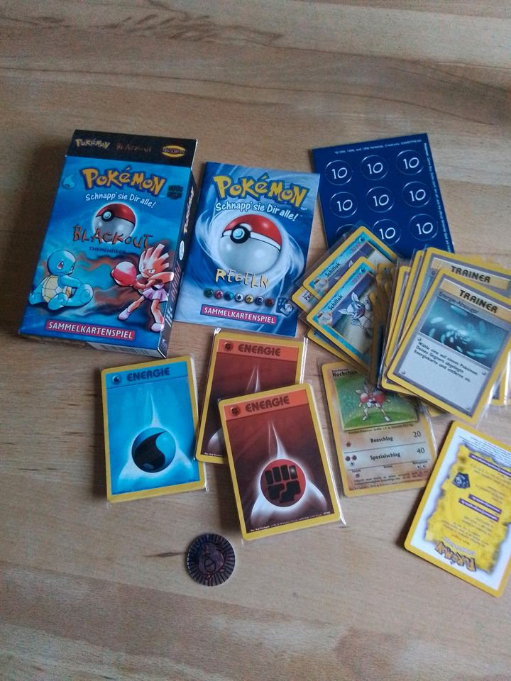 Pokemon Sammelkarten 1998 - ungespielt in Leverkusen