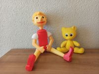 DDR Plastik Teddy Gelb + Pinocchio ( Buratino )  Spielzeug Mecklenburg-Vorpommern - Neubrandenburg Vorschau