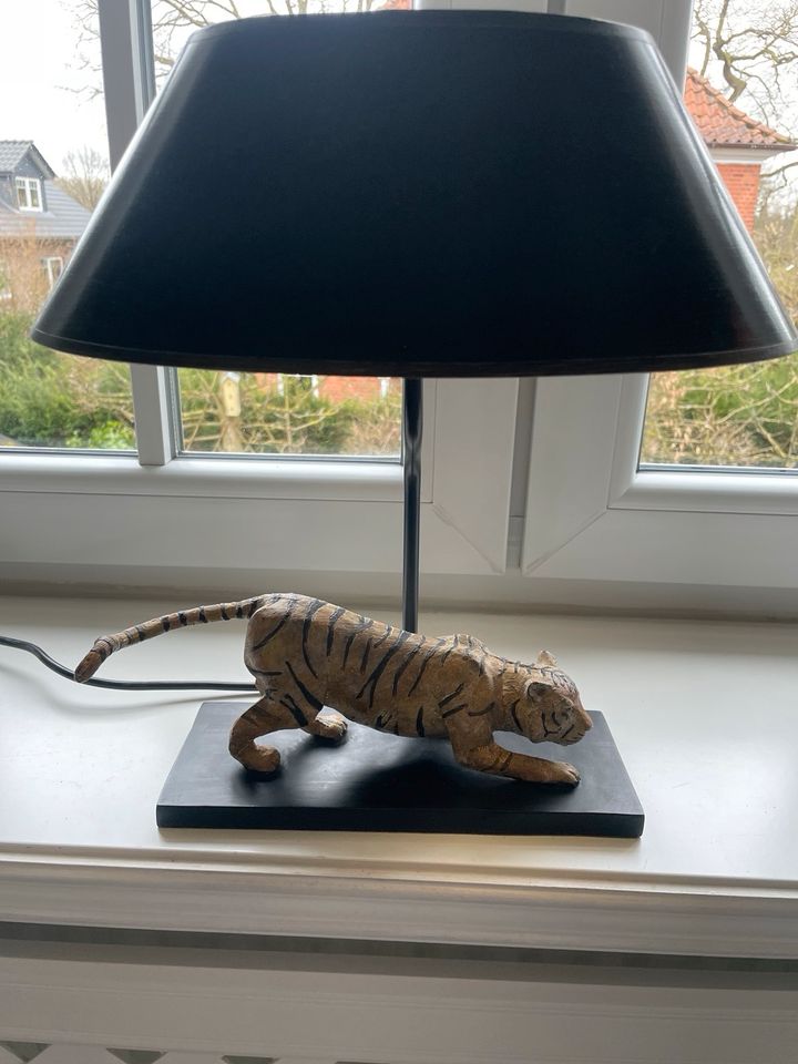 Artitec Tischlampe neuwertig Tiger in Reinbek