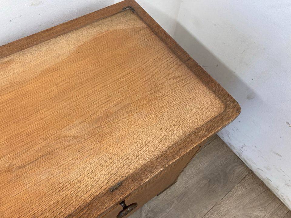 #A Nachtschrank Nachttisch Beistelltisch Holz alt DDR Schublade in Burgstädt