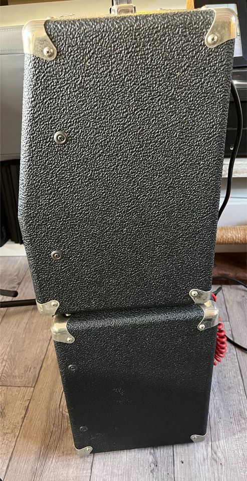 Roland Gitarren Verstärker (Amp Topteil) + Box GC-405X in Solingen