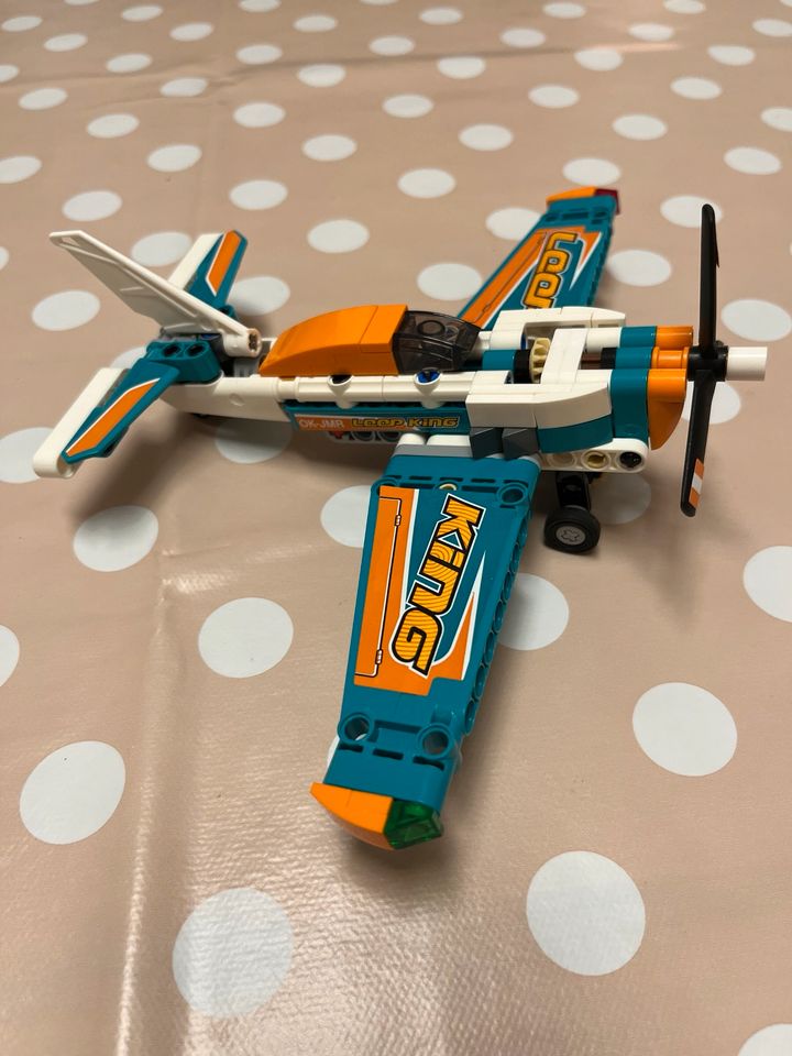 Lego Technik Flugzeug mit Anleitung in Reute im Breisgau