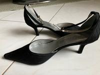 Edle Riemchen Pumps Hessen - Zwingenberg Vorschau