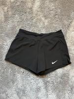 Nike kurze Sporthose Niedersachsen - Hohenhameln Vorschau