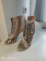 High Heels gold Duisburg - Walsum Vorschau