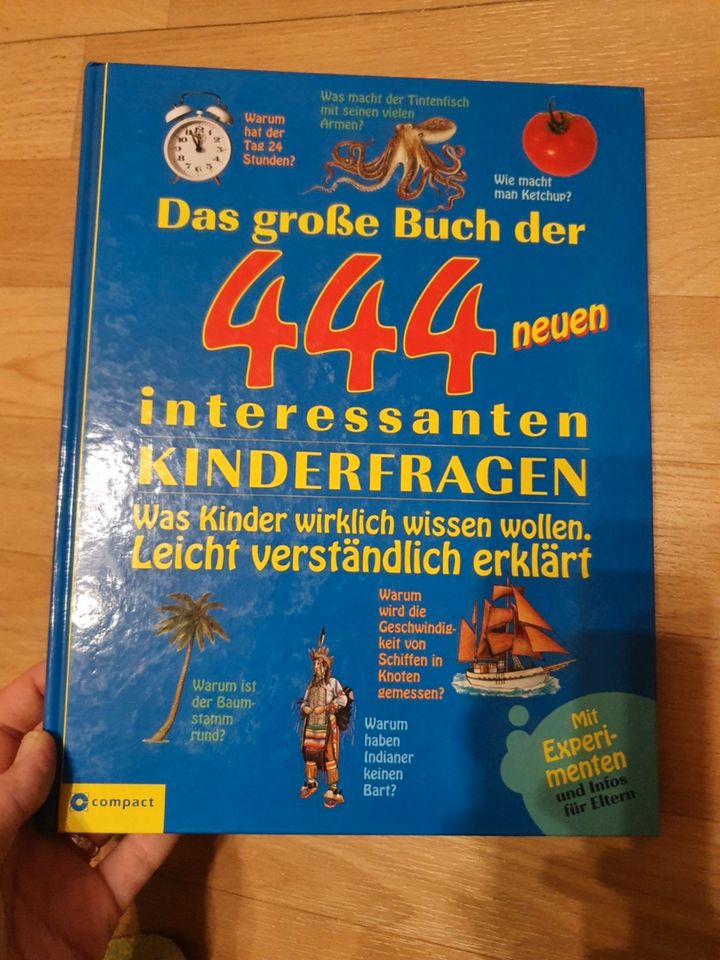 Buch Das große Buch der 444 neuen interessanten Kinderfragen in Halle