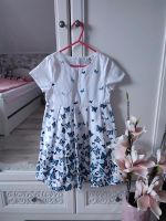 Mädchen Kleid 122 weiß blau Schmetterling Nordrhein-Westfalen - Bergneustadt Vorschau