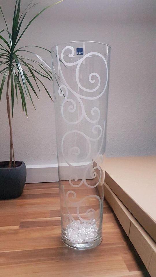 LEONARDO Bodenvase Vase Glasvase Schnörkel Muster 60 cm hoch in Bielefeld