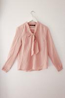 Bluse mit Schleife 36 S Schluppenbluse dicker Stoff elegant süß Sachsen - Rötha Vorschau