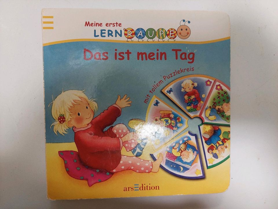 Kleinkinderbuch Das ist mein Tag - mit Klappen in Bad Oldesloe