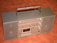 Rekorder Ghettoblaster Boombox Universum CTR 2615 Baden-Württemberg - Leinfelden-Echterdingen Vorschau