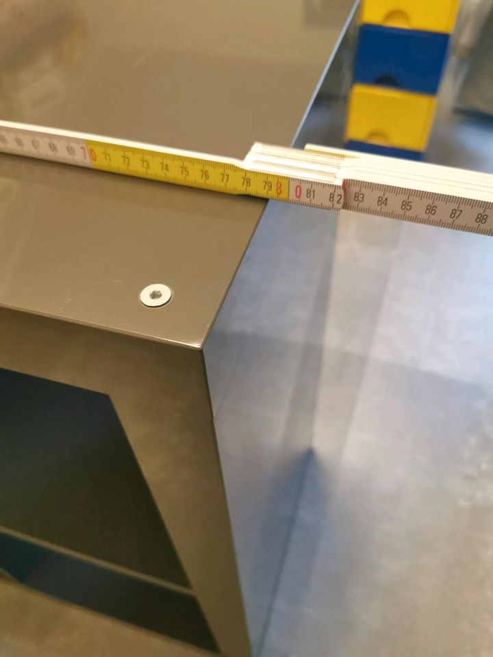 Kallax Ikea Grau Hochglanz ca. 79 x 79 cm in Krefeld
