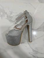 Schuhe | Hohe Sandalen | Edel | Schön Niedersachsen - Winsen (Luhe) Vorschau