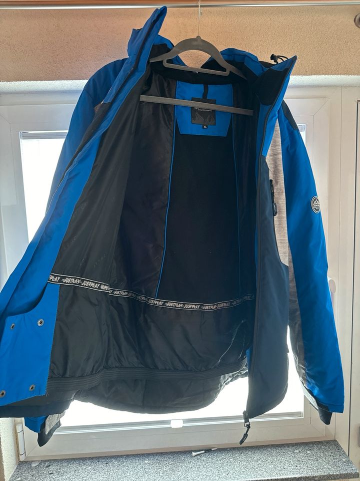 Justplay (Bolf-Amazon) Skijacke / Winterjacke XL in Remchingen