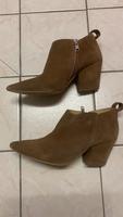 Stiefeletten Wildleder beige Gr. 39 Nordrhein-Westfalen - Erkrath Vorschau