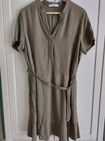Sommerkleid khaki dunkelgrün Violeta Mango Gr.  M 38 40 Hessen - Frankenberg (Eder) Vorschau