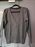 Strickjacke Pulli von esmara in Größe M in grau, sehr süß Niedersachsen - Haselünne Vorschau