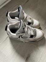 Nike Air Jordan Military Black Grösse 40 Nordrhein-Westfalen - Gelsenkirchen Vorschau
