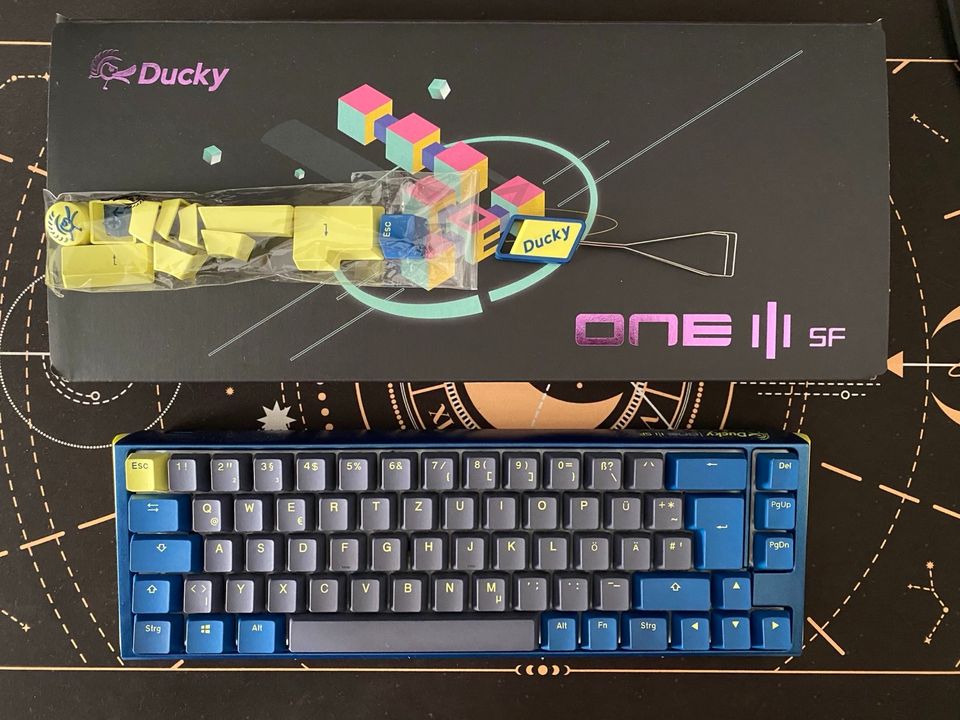 Ducky One 3 SF | DE-Layout | Cherry MX Red Switches in Brandenburg an der Havel