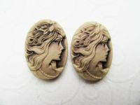 2 ovale Cabochons Portrait beige-braun 25 x 18 mm Nordrhein-Westfalen - Siegen Vorschau