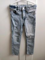 Coole H&M Jeans Gr 104 Nordrhein-Westfalen - Kerpen Vorschau