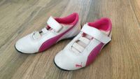 Puma Turnschuhe Sneaker weiß pink schmal Größe 31 Baden-Württemberg - Obersulm Vorschau