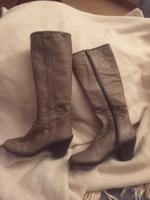 Camper Stiefel neu Gr 37 braun taupe NP über 200 € Sachsen-Anhalt - Gräfenhainichen Vorschau