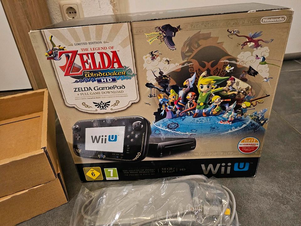 Nintendo Wii U Konsole Zelda the Windwaker HD Premium Edition OVP in Aachen