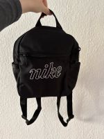 Nike Futura Mini Backpacker Leipzig - Sellerhausen-Stünz Vorschau