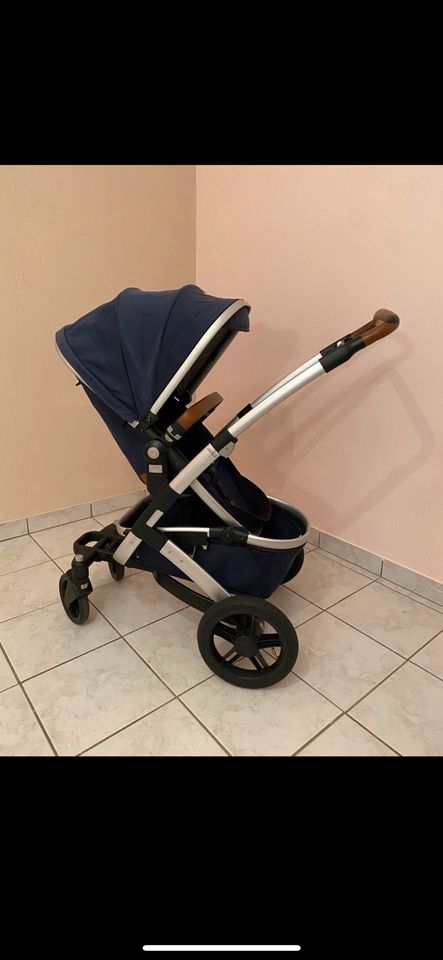 Joolz Geo Kinderwagen Buggy mit Schirm und Geschisterrollbrett in Edemissen